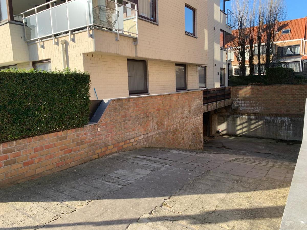 Met Garage 